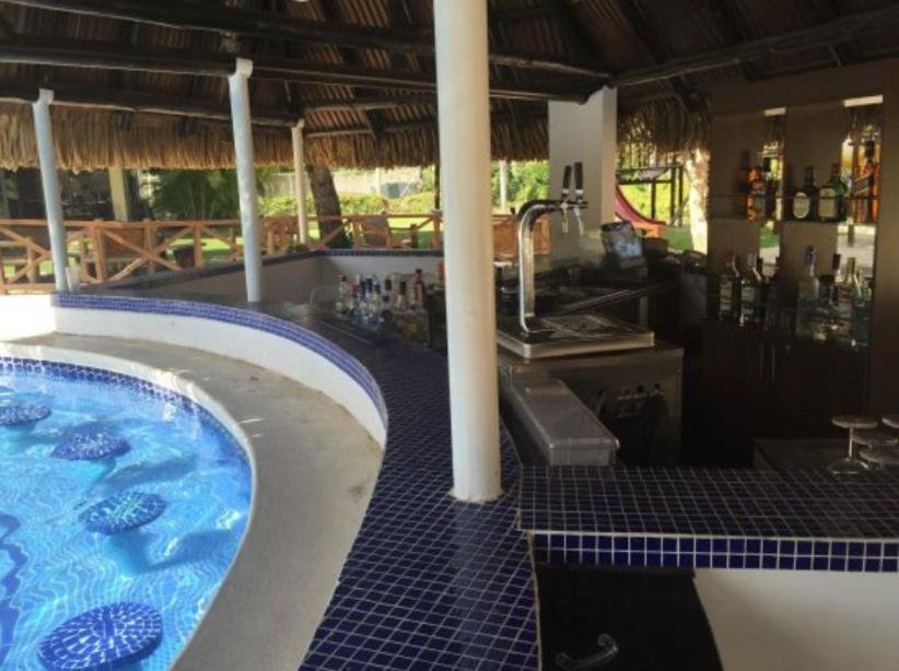 Private Family Room In Coronado Luxury Club & Suites Playa Coronado Buitenkant foto